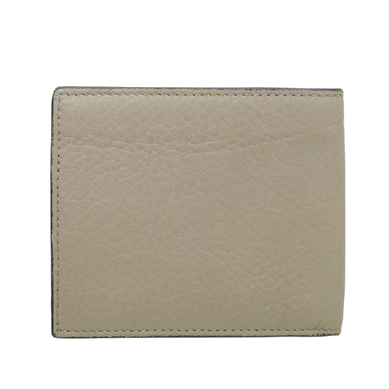 Women Gucci bags with a front - flap pocket for quick - access itemsGucci Beige Crest Stamp Bifold Wallet