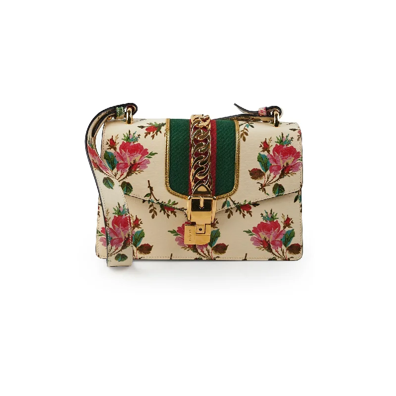 Women Gucci bags with a zippered interior pocketGucci Seasonal Sylvie Bag