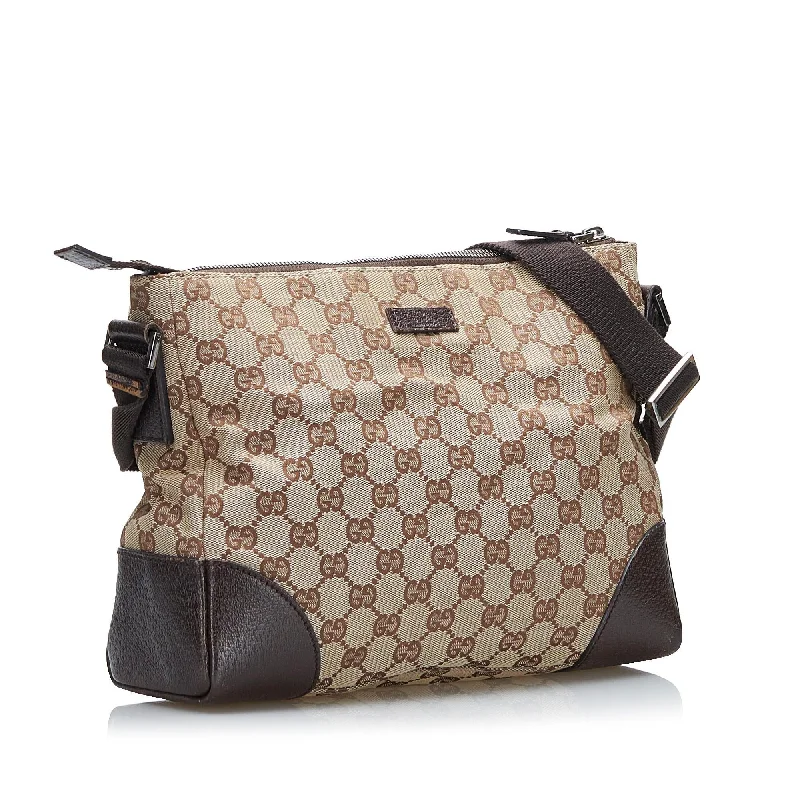 Women Gucci bags with a chain - link trim and a leather bodyGucci GG Canvas Crossbody (SHG-mbV2Qq)