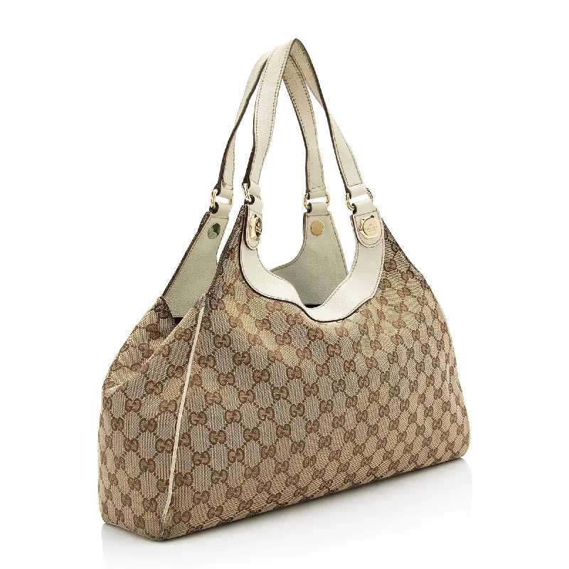 Gucci Marmont bags for women with a contrast - colored interiorGucci GG Canvas Charmy Medium Shoulder Bag (SHF-23740)