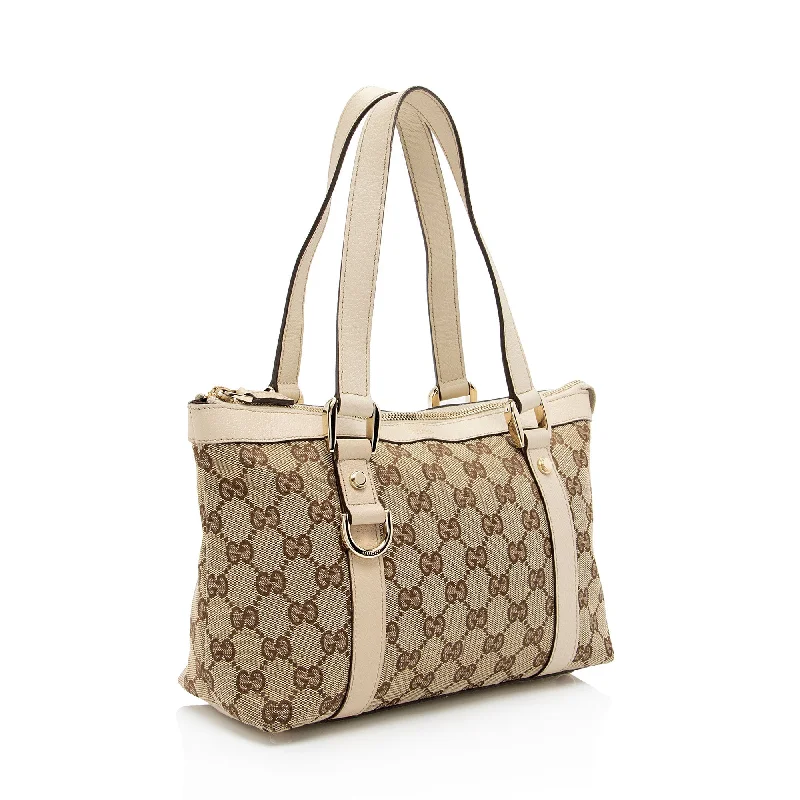 Women Gucci bags with a chain - link trim and a leather bodyGucci GG Canvas Abbey Small Tote (igNoy2)