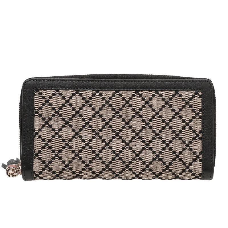 Gucci tote bags for women with a spacious interiorGucci Bicolor Diamante Bamboo Tassel Zippy Wallet