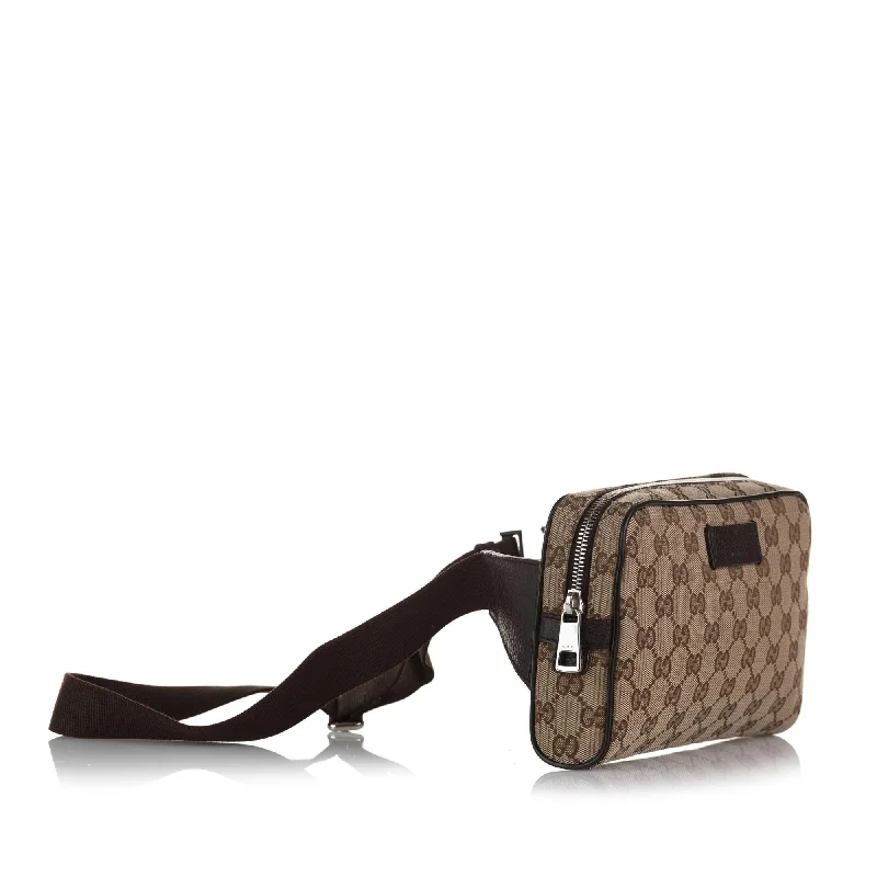 Gucci backpacks for women with a multi - pocket designGucci GG Canvas Belt Bag (SHG-37494)